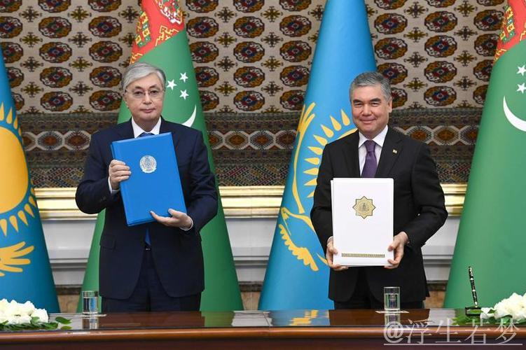 习近平与哈萨克斯坦总统托卡耶夫举行会晤